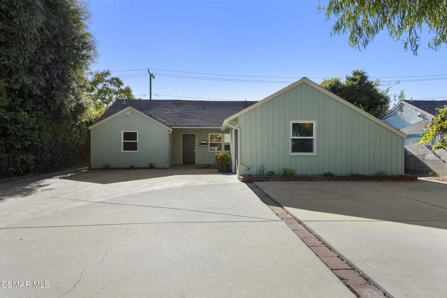 Property photo for 301 Frances Street, Ventura, CA