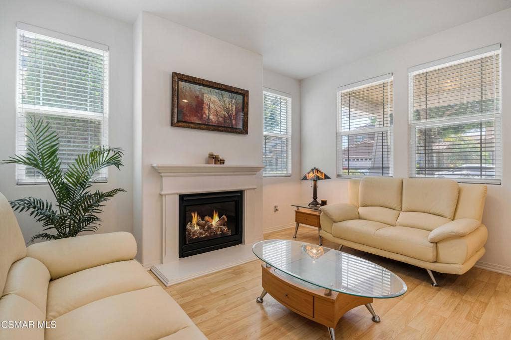 340 Town Forest Ct-2
