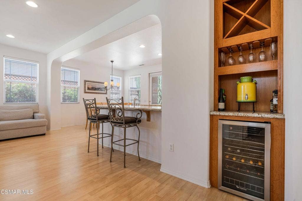 340 Town Forest Ct-3