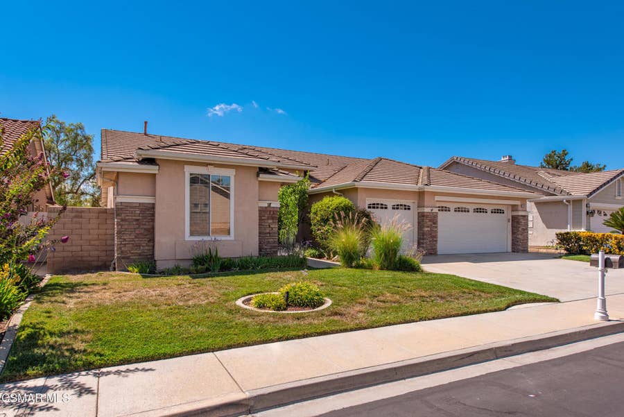 Property photo for 141 Giant Oak Avenue, Newbury Park, CA