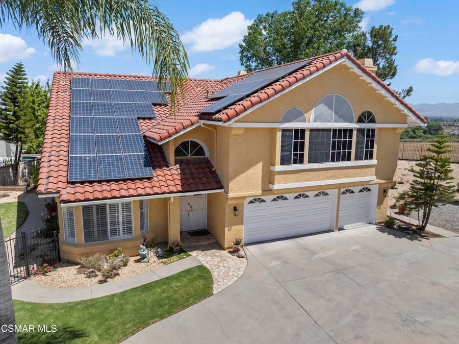 Property photo for 612 Azure Hills Drive, Simi Valley, CA