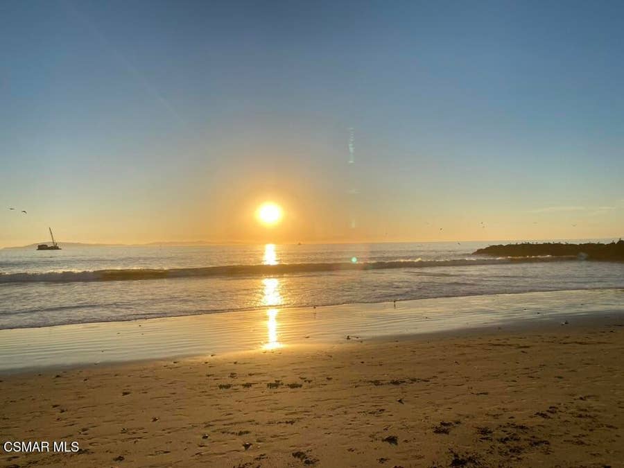Property photo for 1201 Cornwall Lane, Ventura, CA