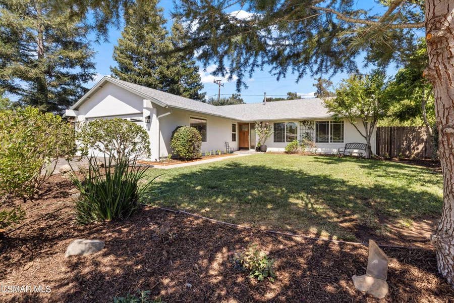 Property photo for 11374 Oakcrest Avenue, Ojai, CA