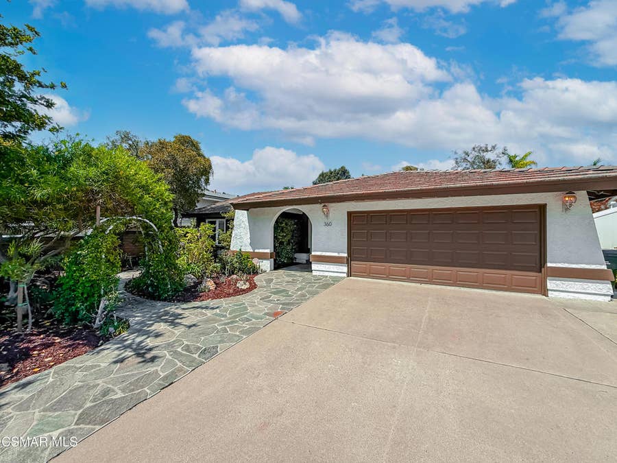 Property photo for 360 N Greenmeadow Avenue, Newbury Park, CA
