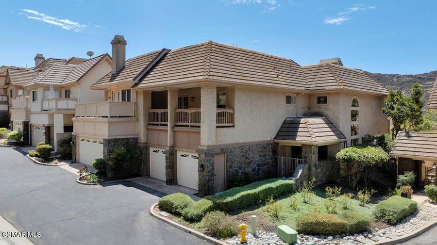 Property photo for 32146 Canyon Ridge Drive, Westlake Village, CA