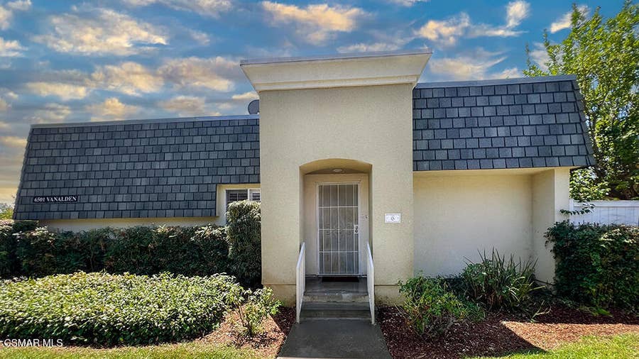Property photo for 6501 Vanalden Avenue, #6, Reseda, CA