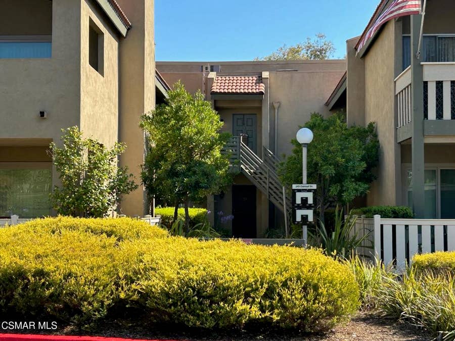Property photo for 245 Oakleaf Drive, #104, Thousand Oaks, CA