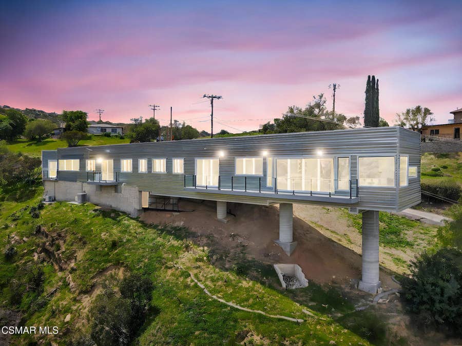 Property photo for 990 Alta Vista Road, Simi Valley, CA