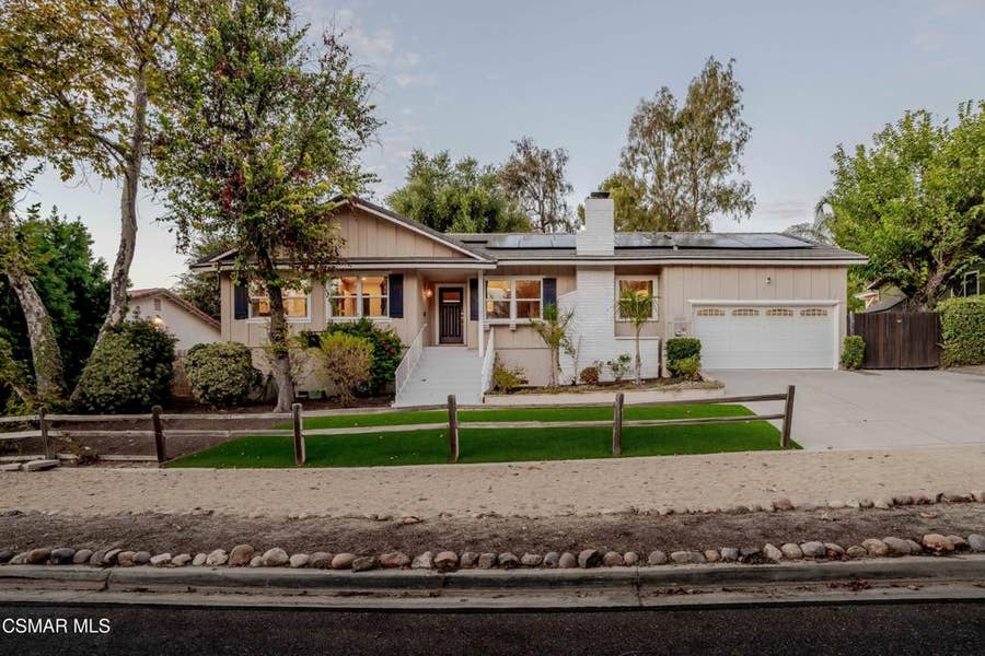Property photo for 1039 Nonchalant Drive, Simi Valley, CA