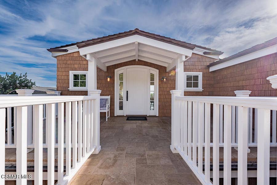 Property photo for 33410 Pacific Coast Highway, Malibu, CA