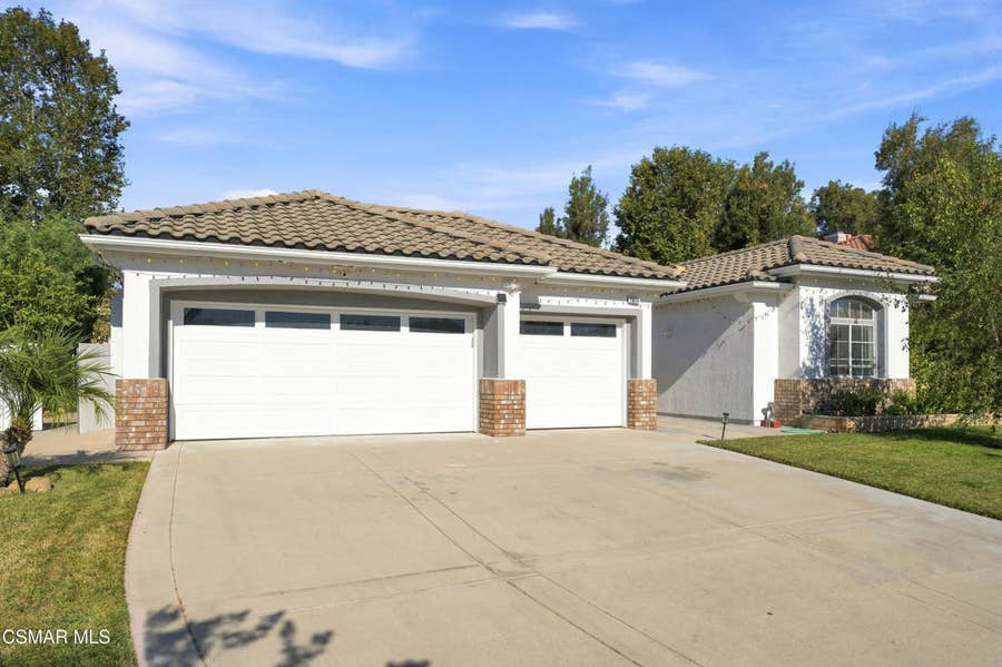 Property photo for 2809 Cimmaron Avenue, Simi Valley, CA