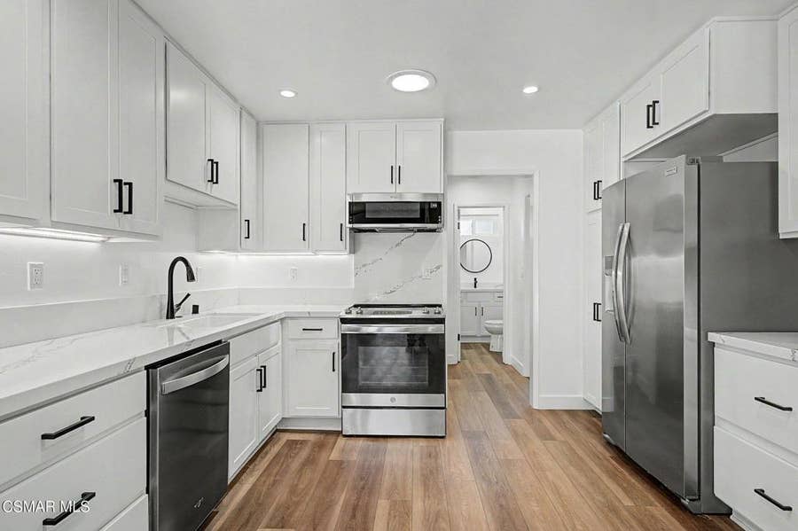 Property photo for 107 Calle, Camarillo, CA