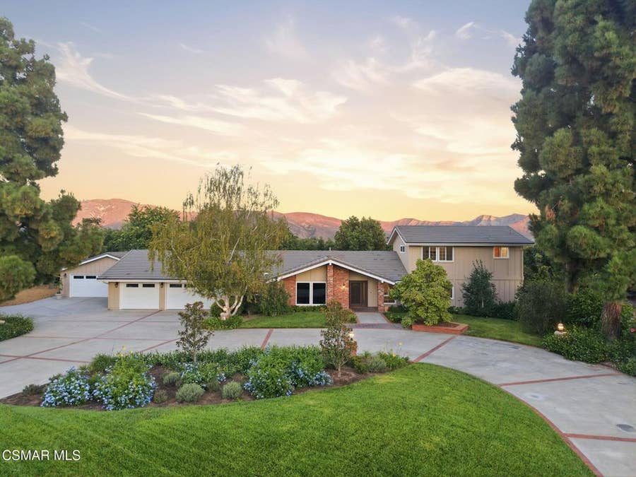 Property photo for 280 Cummings Road, Santa Paula, CA