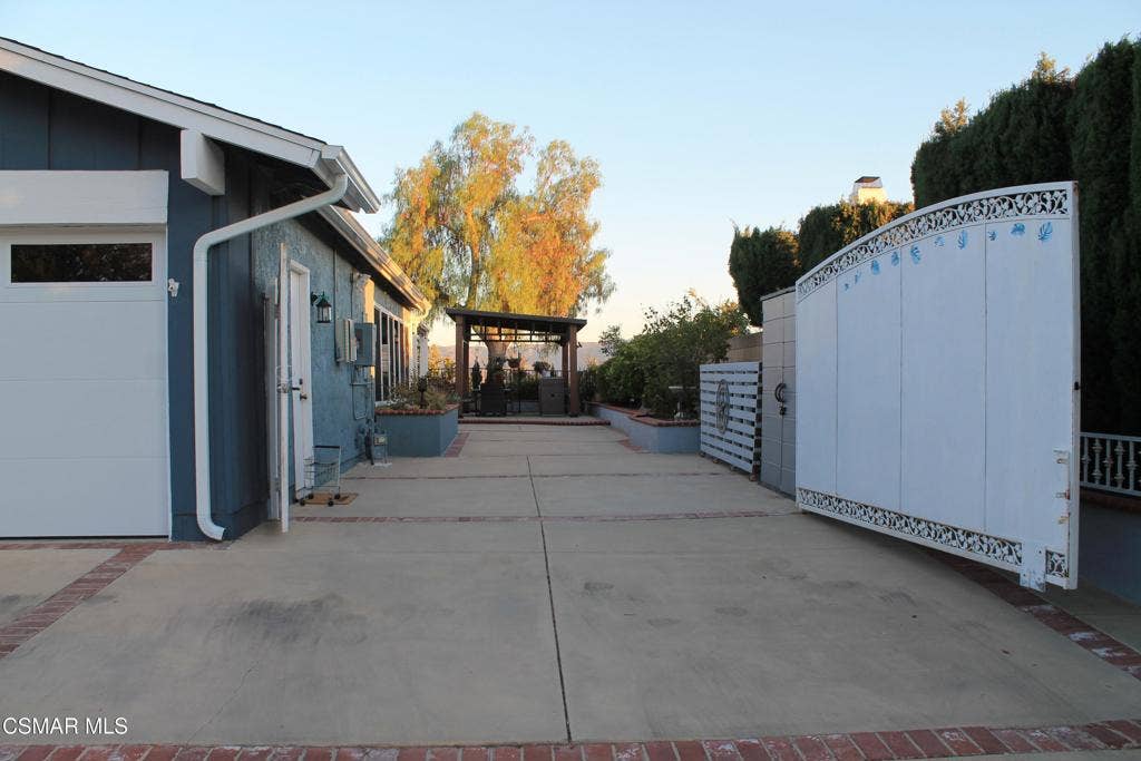 2084 Latham RV Space