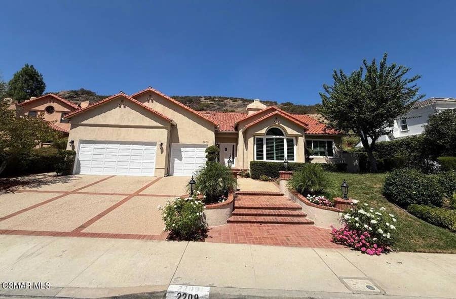 Property photo for 2209 Kirsten Lee Drive, Westlake Village, CA
