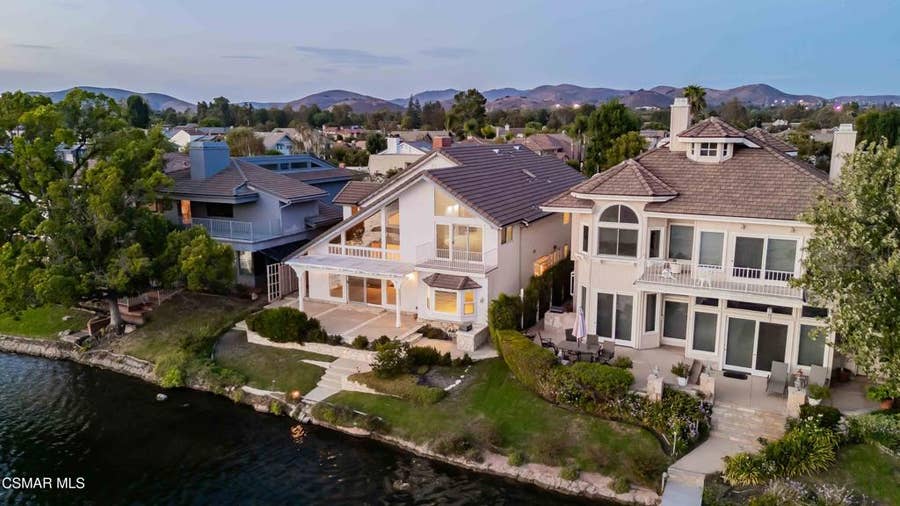 Property photo for 32230 Oakshore Drive, Westlake Village, CA