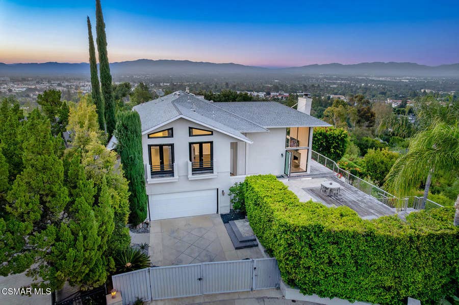 Property photo for 4622 Charmion Lane, Encino, CA