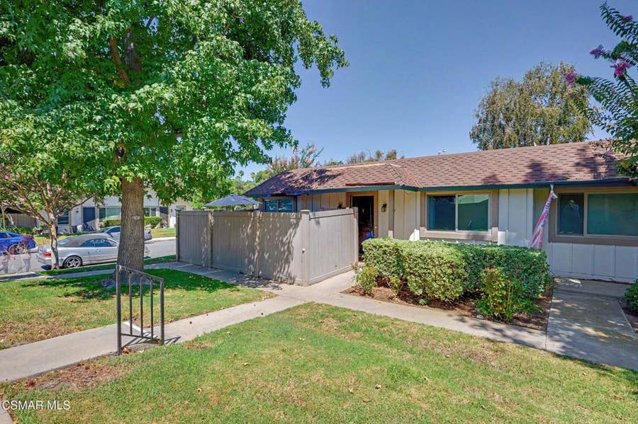 Property photo for 1694 Tiburon Court, Thousand Oaks, CA