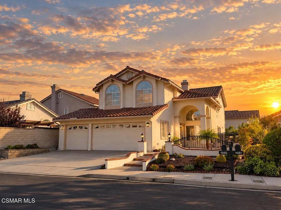Property photo for 1685 Glider Court, Thousand Oaks, CA