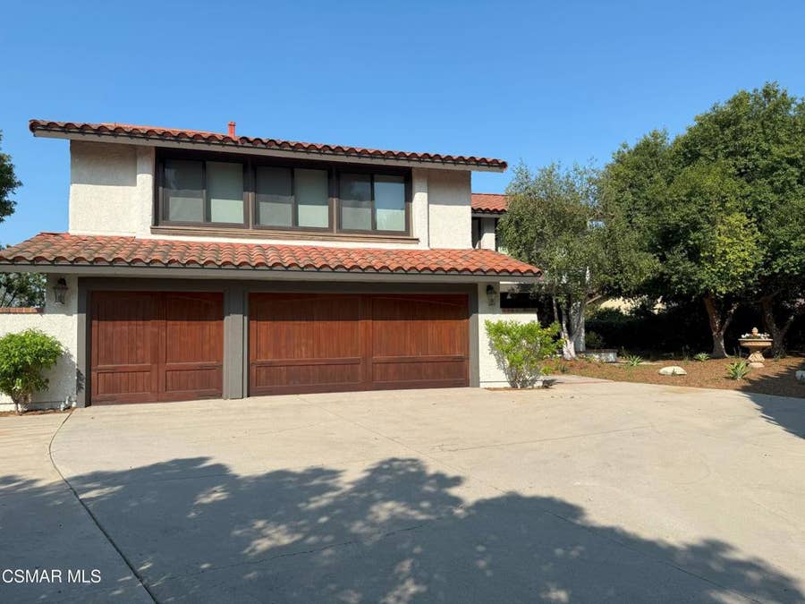 Property photo for 2096 Mccrea Road, Thousand Oaks, CA