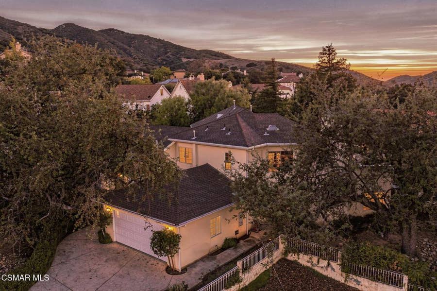 Property photo for 1351 Rainey Road, Simi Valley, CA