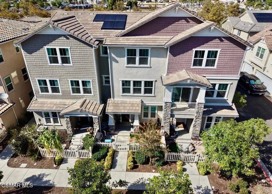 Property photo for 519 Coconut Lane, Fillmore, CA