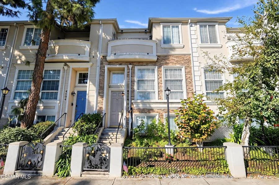 Property photo for 4106 W Kling Street, Burbank, CA