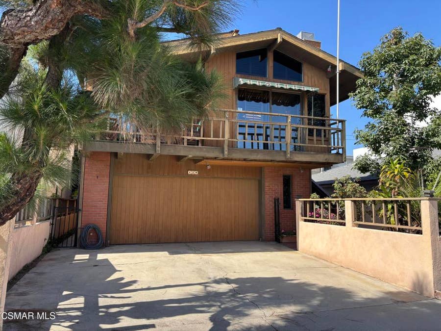 Property photo for 129 Van Nuys Avenue, Oxnard, CA