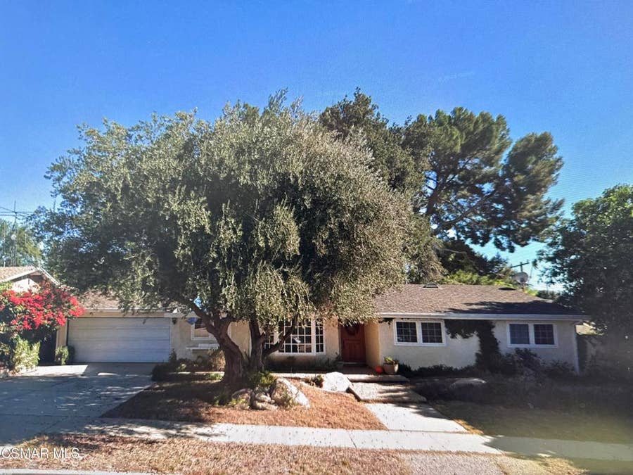 Property photo for 3048 Mineral Wells Court, Simi Valley, CA