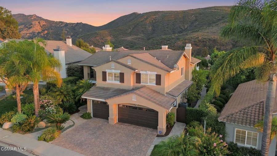 Property photo for 3358 Crossland Street, Thousand Oaks, CA