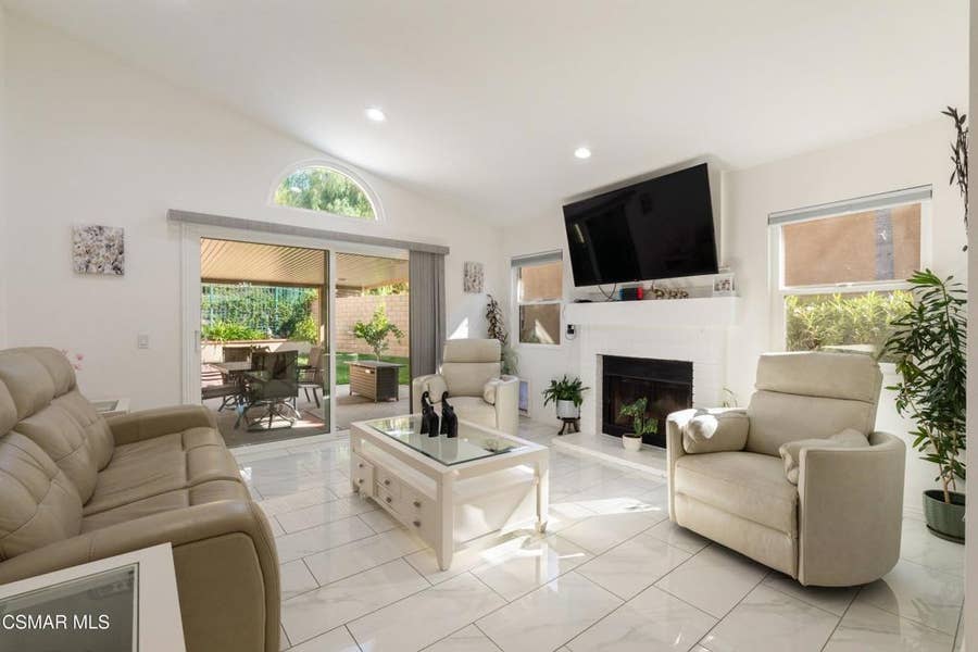 Property photo for 672 Brademas Court, Simi Valley, CA