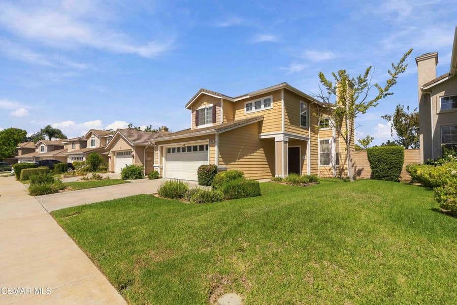 Property photo for 1160 Knottingham Street, Simi Valley, CA