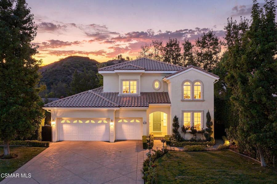 Property photo for 219 Baybrook Court, Lake Sherwood, CA