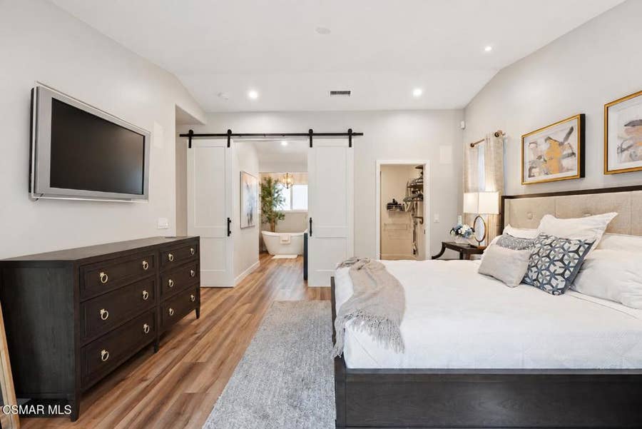 Property photo for 17 Sherwood Drive, Westlake Village, CA