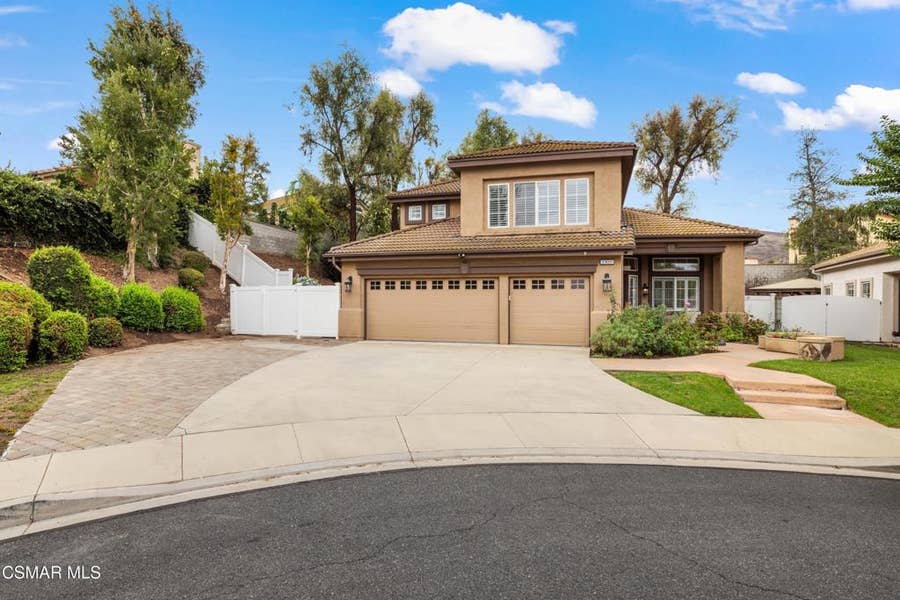 Property photo for 1909 Bentley Place, Simi Valley, CA