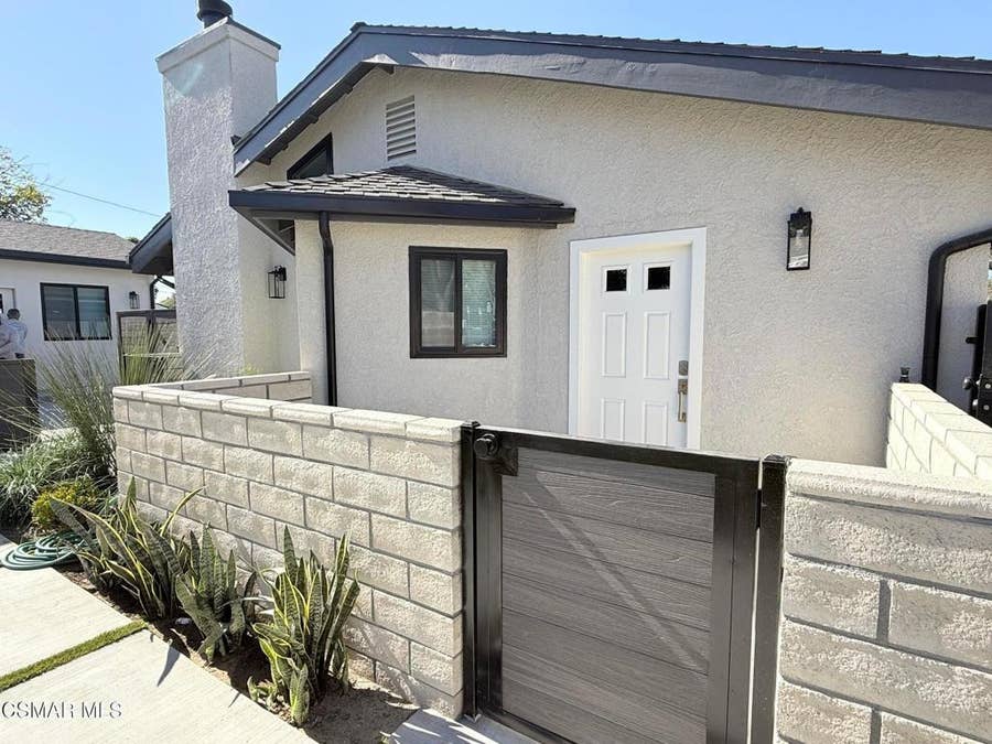 Property photo for 4245 Juneau Circle, #C, Simi Valley, CA