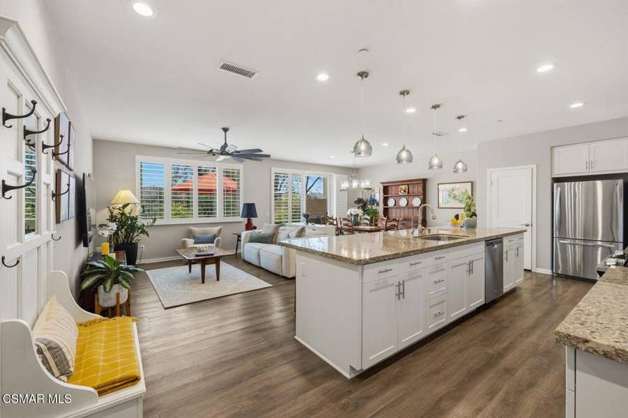 Property photo for 242 Morro Way, #2, Simi Valley, CA