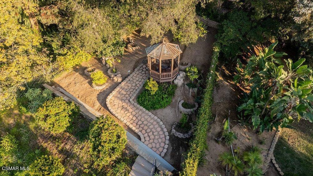 700 Oak Shadow View Drone 4