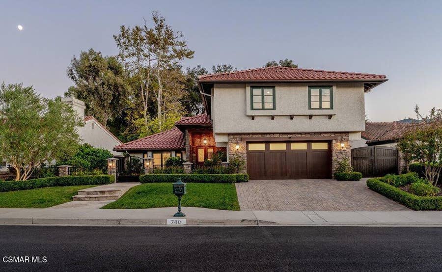 Property photo for 700 Oak Shadow View Place, Newbury Park, CA