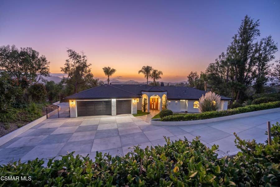Property photo for 603 Lone Oak Drive, Thousand Oaks, CA