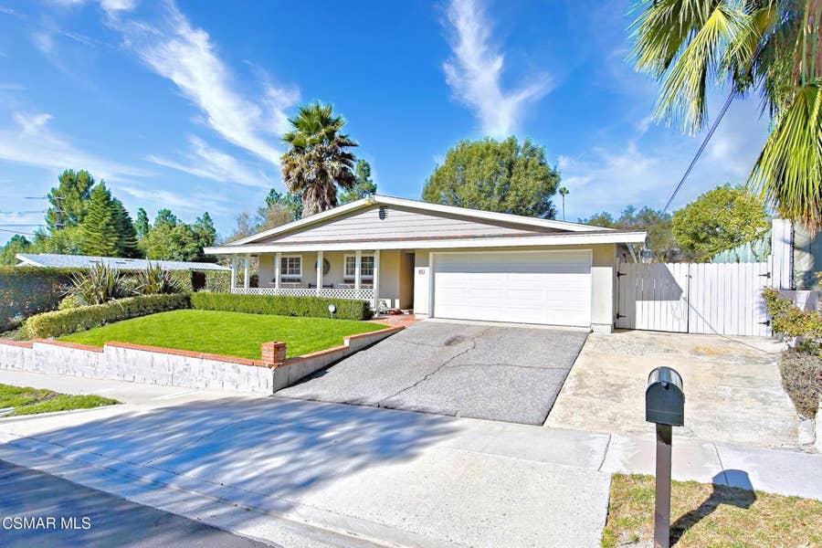 Property photo for 851 Sheffield Place, Thousand Oaks, CA