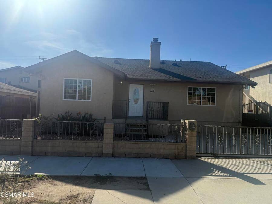 Property photo for 621 E Street, #3, Oxnard, CA