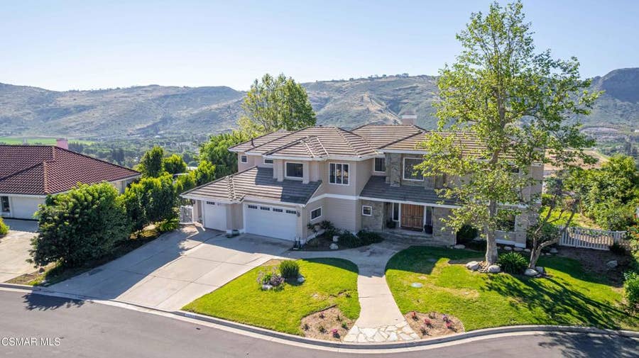 Property photo for 11300 Highridge Court, Camarillo, CA
