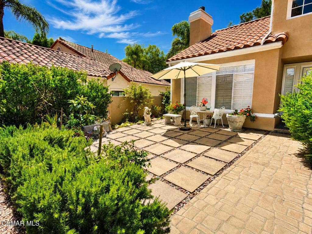 827 Pleasant Dale Place, Westlake Village, CA 91362 694CB3AD-817C-4CDB-9159-965CA1133F1D