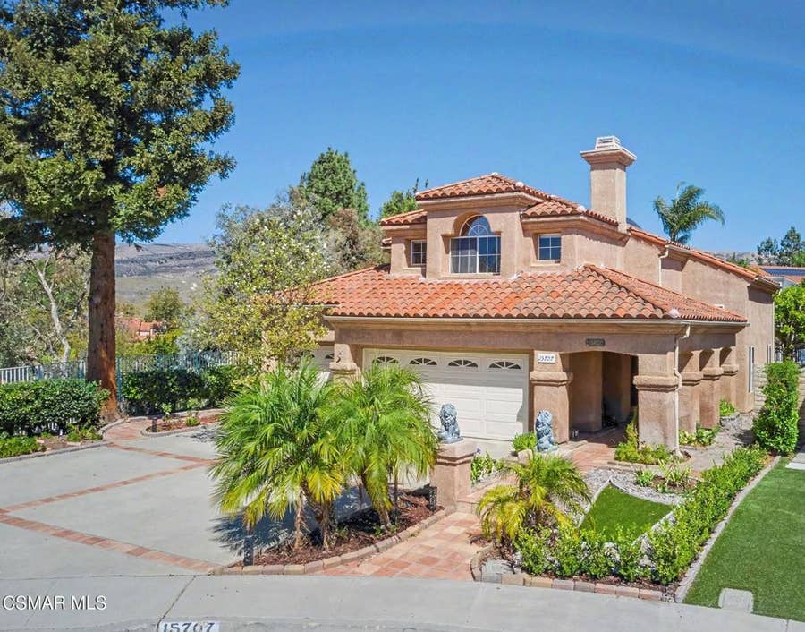 Property photo for 15707 Swift Place, Moorpark, CA