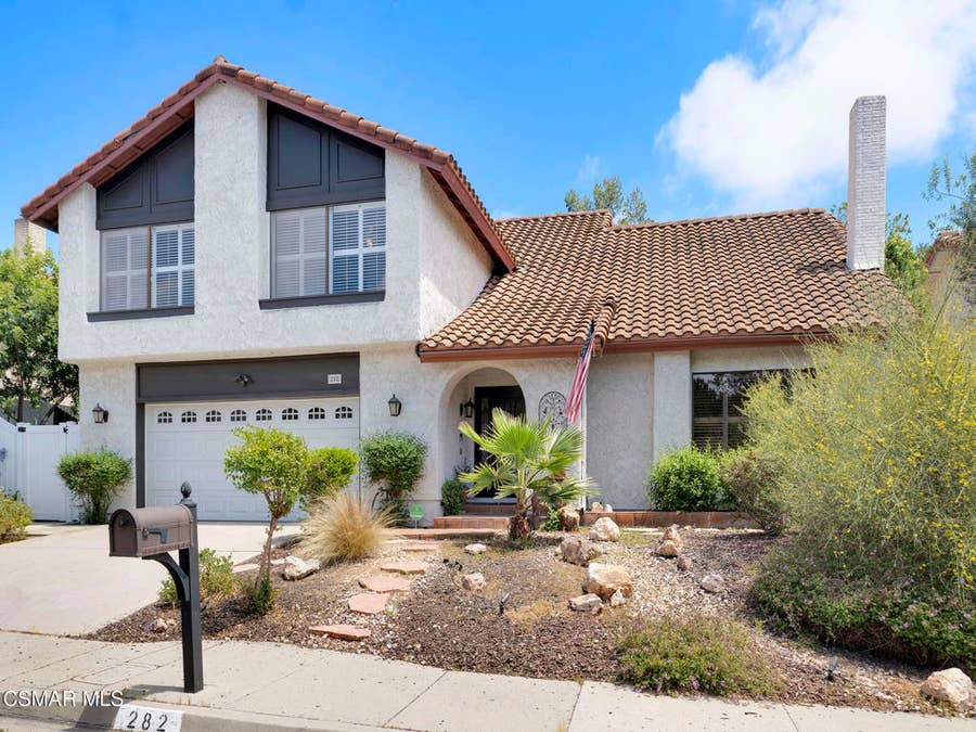 Property photo for 282 Hunters Point Drive, Thousand Oaks, CA