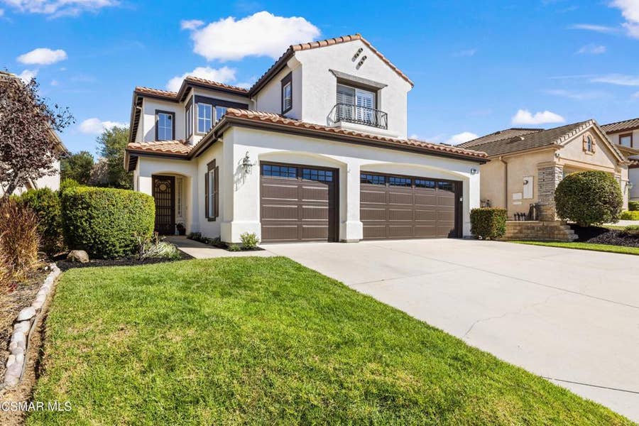 Property photo for 590 Camino Del Sol, Thousand Oaks, CA