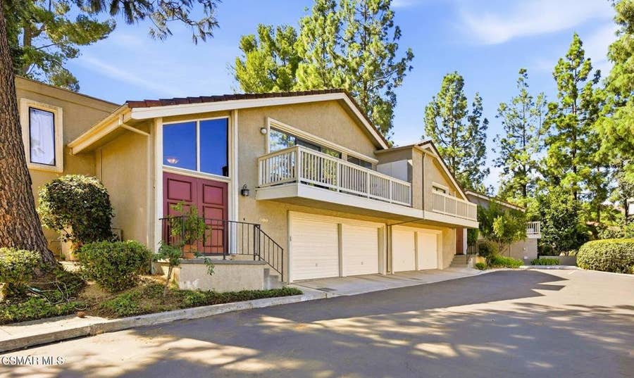 Property photo for 611 Calle Seguro, Oak Park, CA