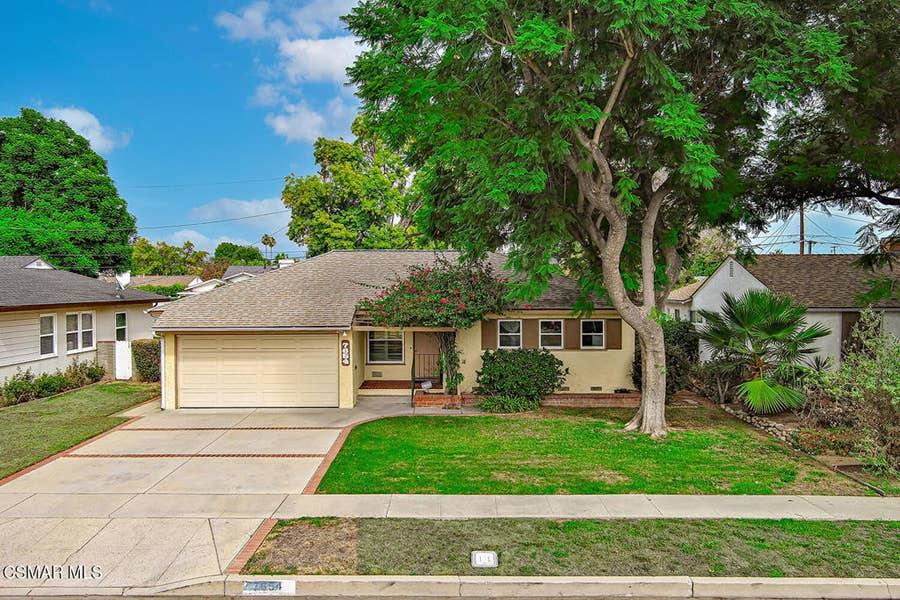 Property photo for 7654 Wish Avenue, Lake Balboa, CA