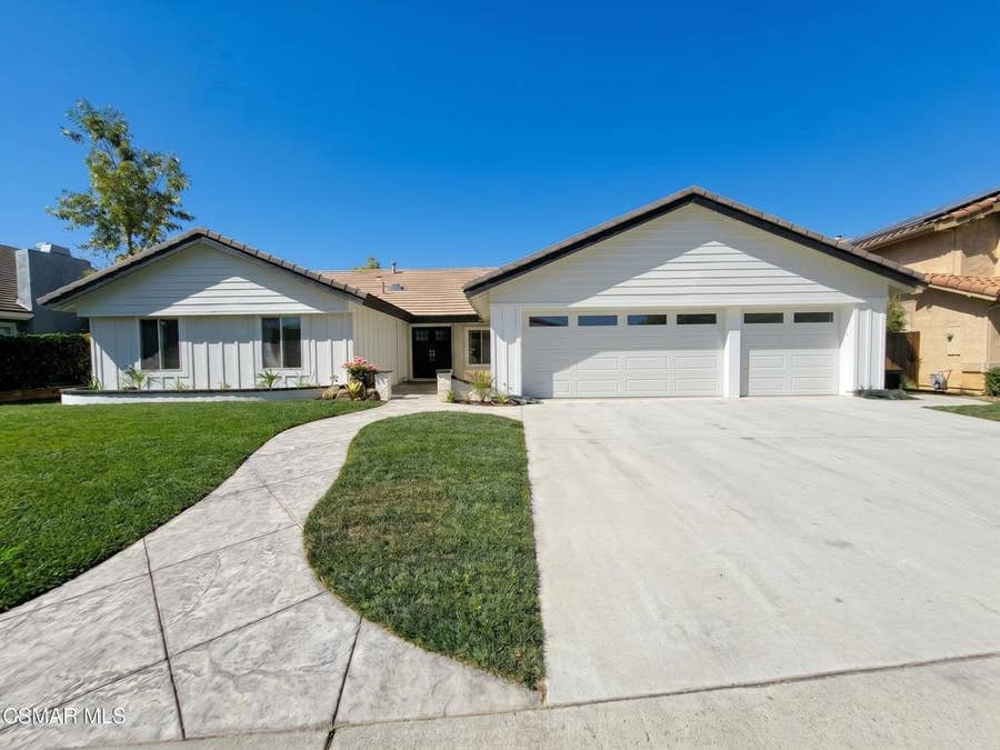 Property photo for 3273 Heatherglow Street, Thousand Oaks, CA